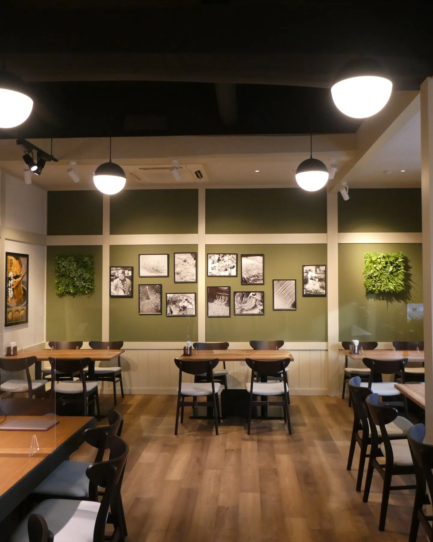 【店舗デザイン】東京豚骨拉麺 ばんから 焼津店