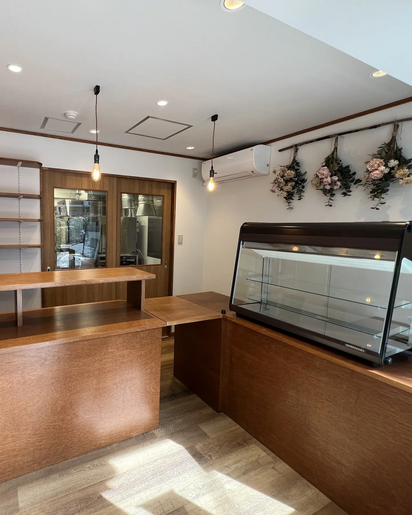 【店舗デザイン】AKOTA BAKERY