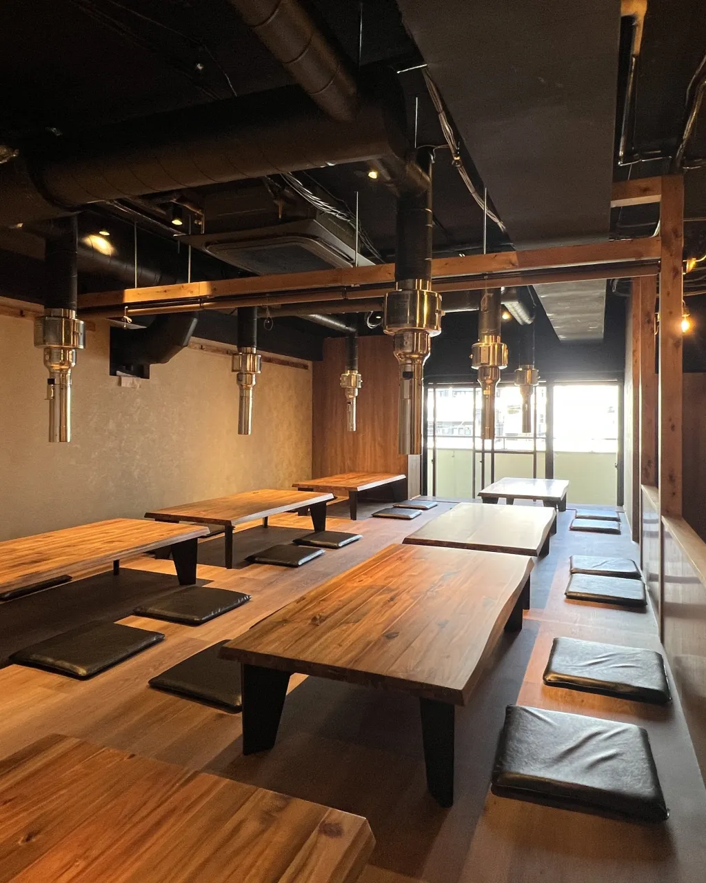 【店舗デザイン】焼肉・ホルモン　シンラ武蔵浦和駅前店